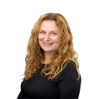 Eszter Sándor